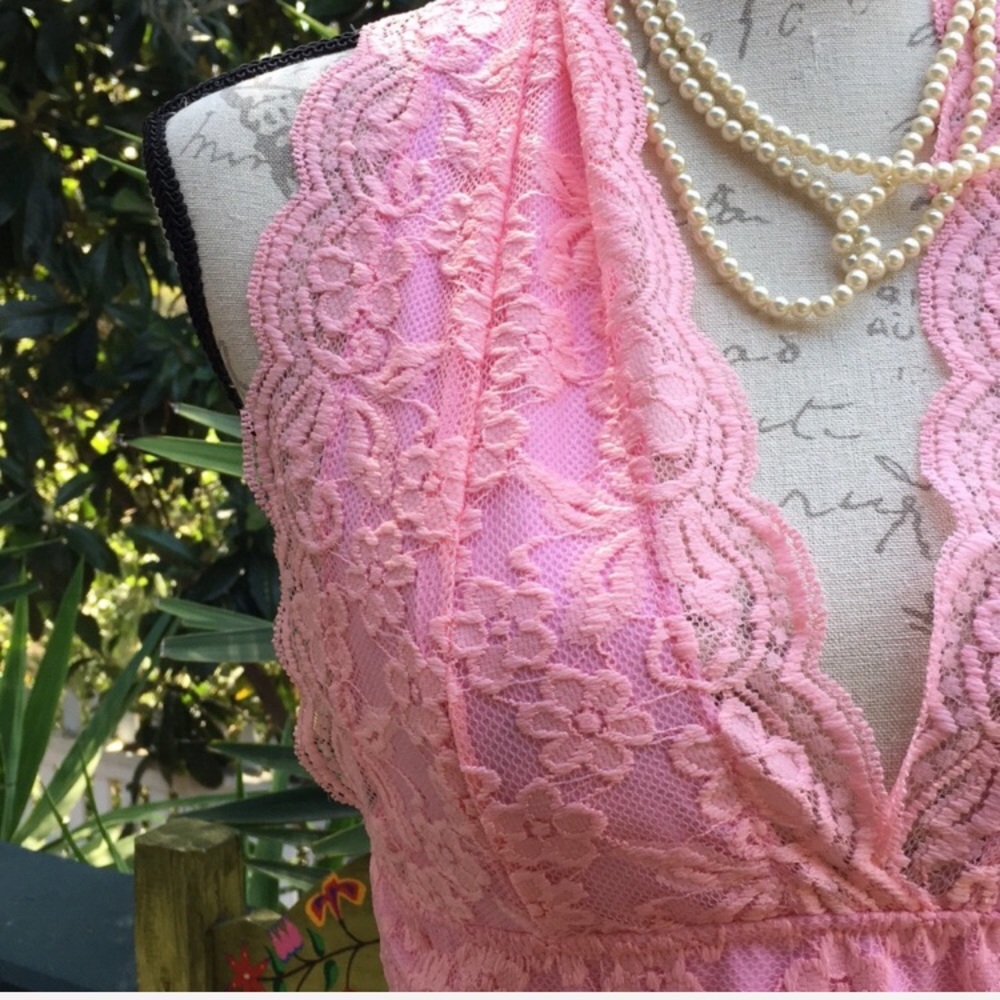 New! Pink Lace Bralette - Picture 4 of 5
